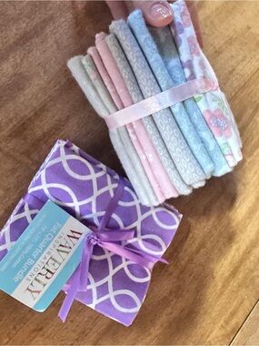 Waverly Pastel Fat Quarter Fabric Bundle - Purple, Pink, Blue, Gray, Cream